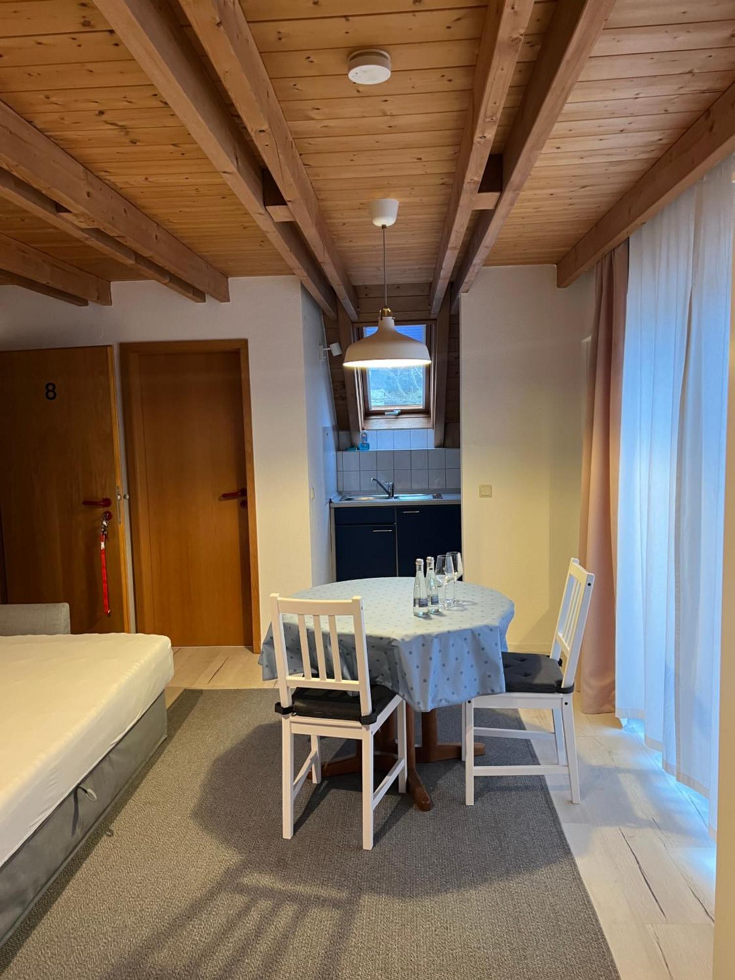 Gaestehaus Elisabeth Weisenheim am Sand Екстер'єр фото